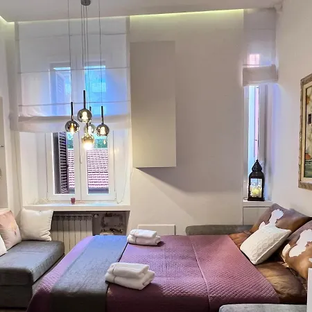 Apartament Mico-5min Sansiro-8min Duomo Mediolan