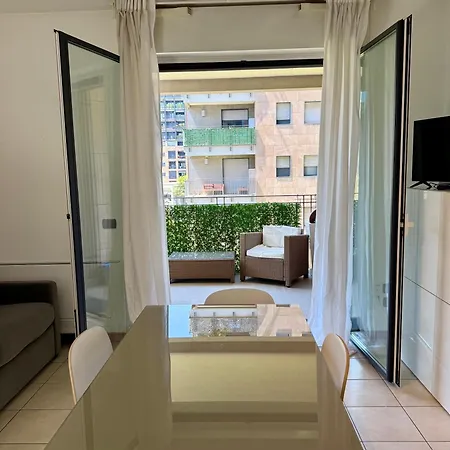 Lr Deluxe - Innovazione 22 *