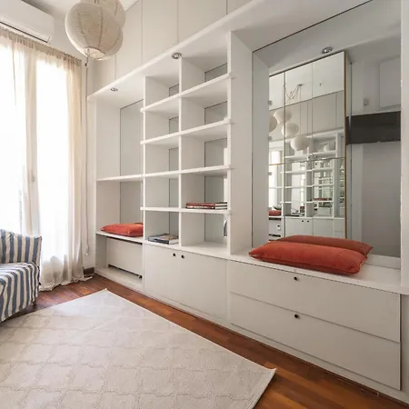 Stylish & Cozy Brera District 1br By Rentopolis Apartman Milánó