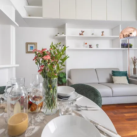 Apartman Stylish & Cozy Brera District 1br By Rentopolis *