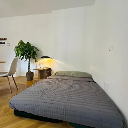 Cozy Duomo And Castello Sforzesco