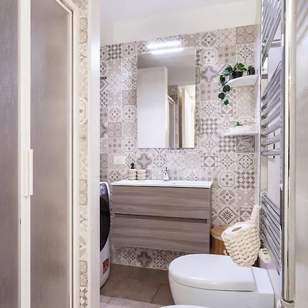 Reginamilanobnb In Porta Romana Apartment Mailand