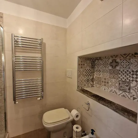 Reginamilanobnb In Porta Romana *