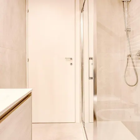 Apartament Hostmate - - Imperia's Warm - Romolo Iulm *