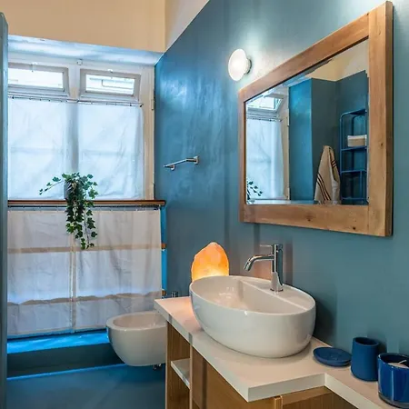 Navigli Typical With Private Courtyard Apartment