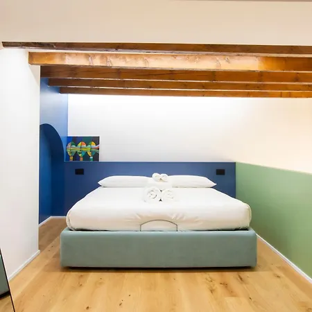 Loft Di Design A Porta Venezia Milano