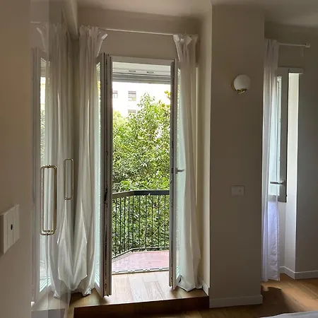 Milanlife - Dtown Elegance