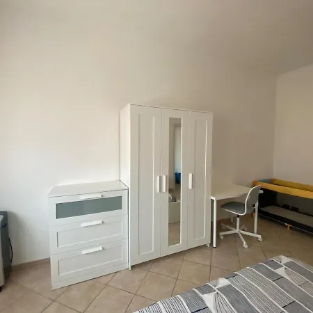 Apartament Forlanini 44