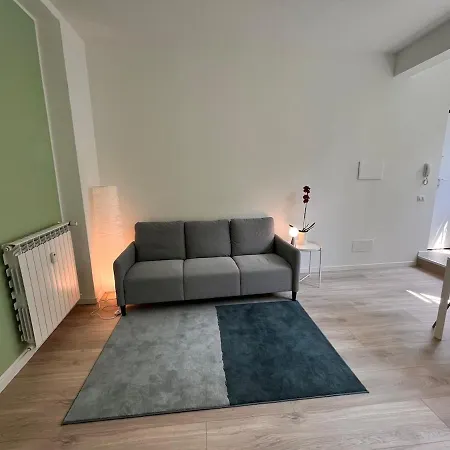 Little Flat In Bande Nere Area Apartment Milan
