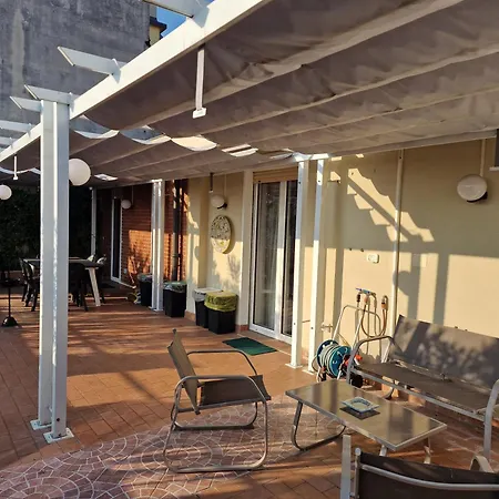 Pier's House - Attico A 3 Chilometri Dal Centro *