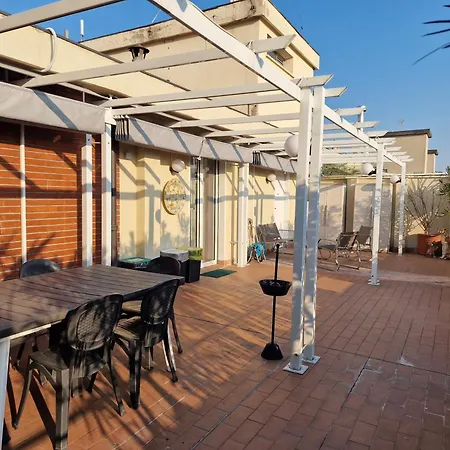 Pier's House - Attico A 3 Chilometri Dal Centro *