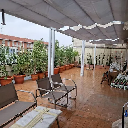 Pier's House - Attico A 3 Chilometri Dal Centro *