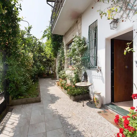 Apartment Somare