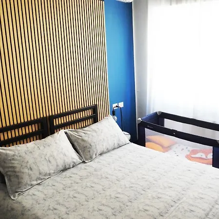 10 Min - Bright & Modern, Up To 5 Beds