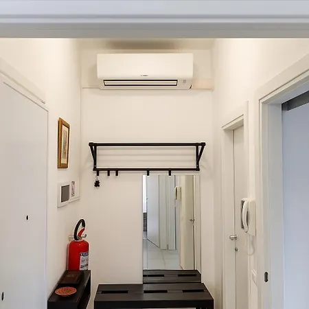 Vivimihome - Crespi House A 3 Minuti Dalla Metro *