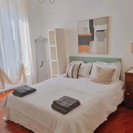 Casa Ozanam - Quiet And Spacious 6 Beds - Metro Lima Buenos Aires - Duomo 8 Min