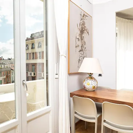 Appartement Bright House Center On Subway Lines 1,2 &3 *