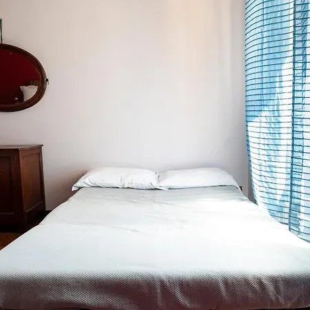 Sunshine-filled On Subway * Милан