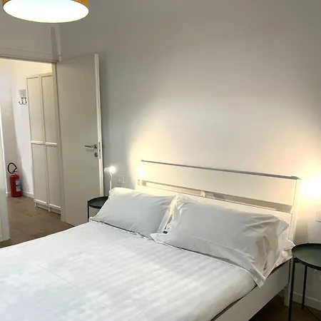 アパート Milanoflats - Lomellina - Box Auto - M4 600m ミラノ