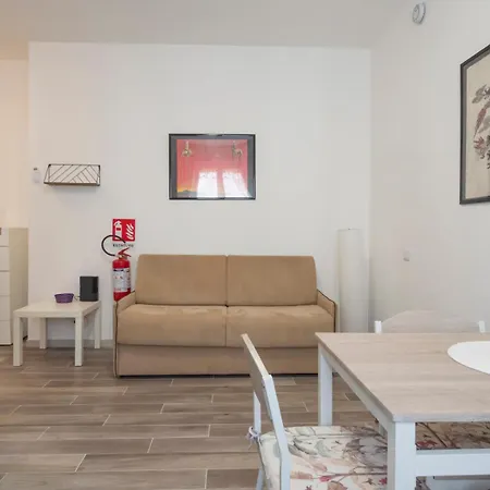 Апартаменты I-host - Gressoney 6 *