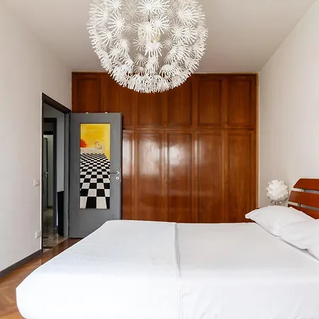 Apartment Trilocale In Stile Milanese In Solari *