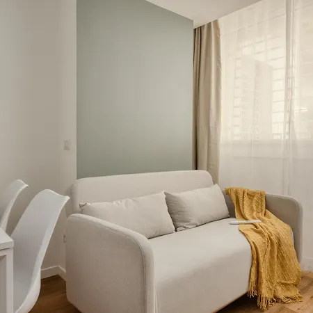 Apartamento Hostmate - - Imperia - Romolo Iulm