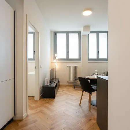 Apartamento Console Marcello Milán