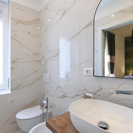 شقة Duomo Luxury Crystal