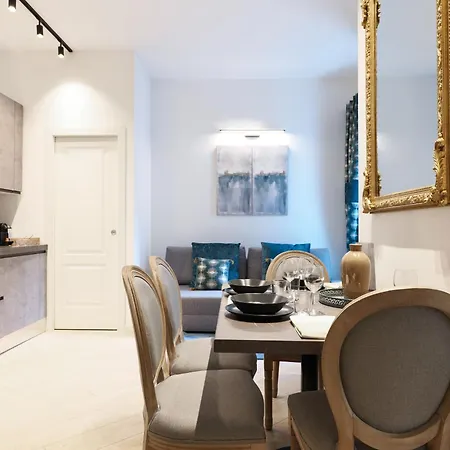 Duomo Luxury Tiffany With Balcony 아파트