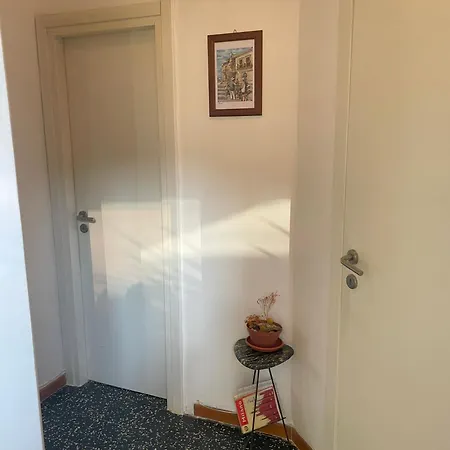 Living Bedroom