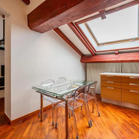De Amicis' Nest - Center Milano