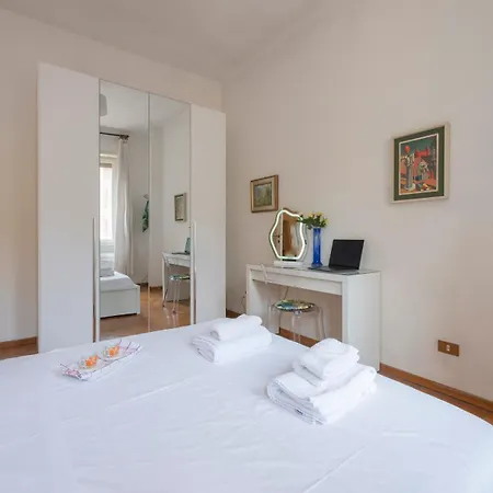 شقة Moscova Dream - Bright And Quiet 5th Floor