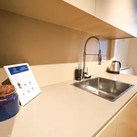 Casa Duda In Apartamento Milão