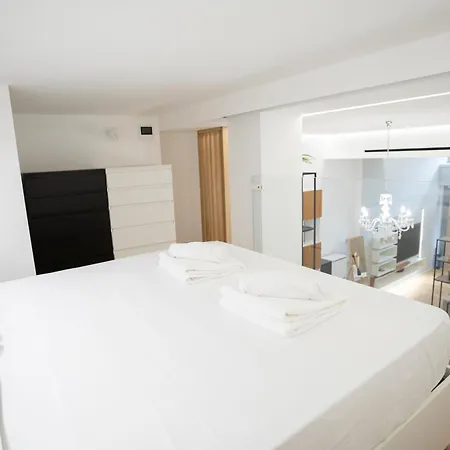 Design Porta Romana Ac & Check-in 24h Милан