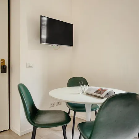 Domusmi Porta Venezia شقة ميلان