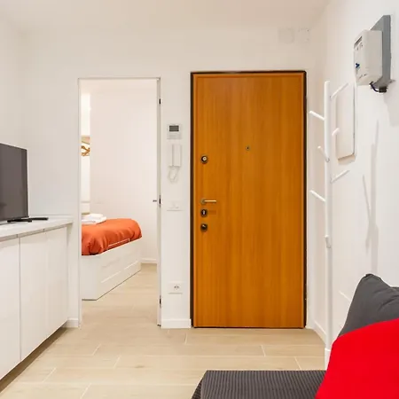 Youhosty - Salasco Chic Apartmán *