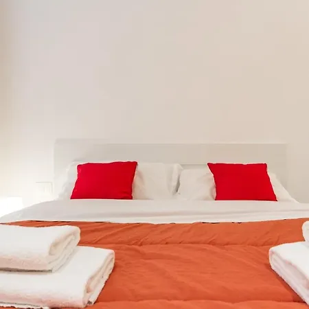 Youhosty - Salasco Chic Apartmán