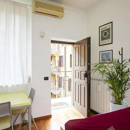 Correggio14 Living - *