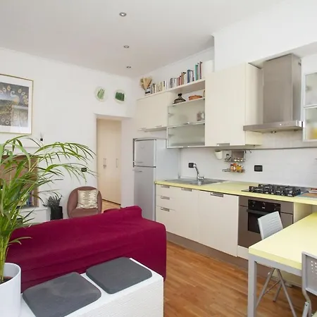 Apartamento Correggio14 Living - *