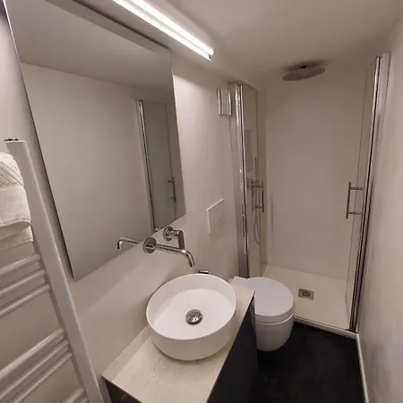 Apartment Montenapoleone - Spiga Tiny Milan
