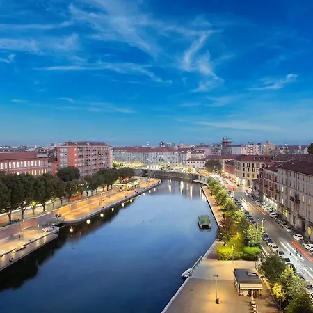 Navigli - Di Classe Con Terrazza Daire Milano