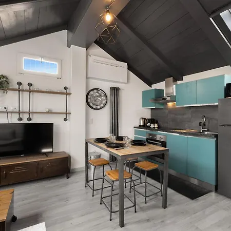 Apartment Tortona Metro 200m - Charming Attic - Wifi Mailand