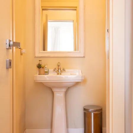 Exclusive In Station - Duomo 5 In Minutes * ミラノ