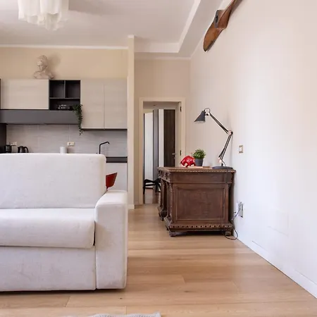 Exclusive In Station - Duomo 5 In Minutes Apartment *