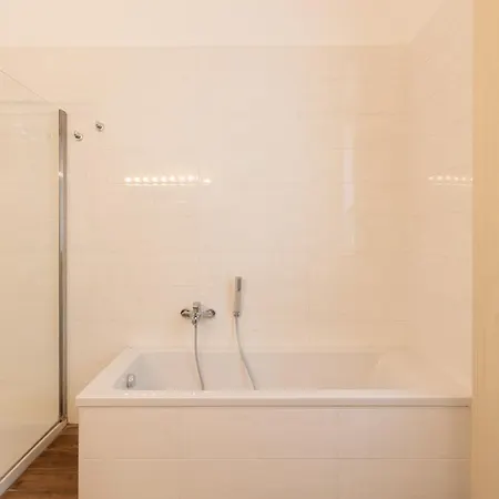 Apartment Crocetta Don Giovanni Bilocale I Piano - Mirable Pm