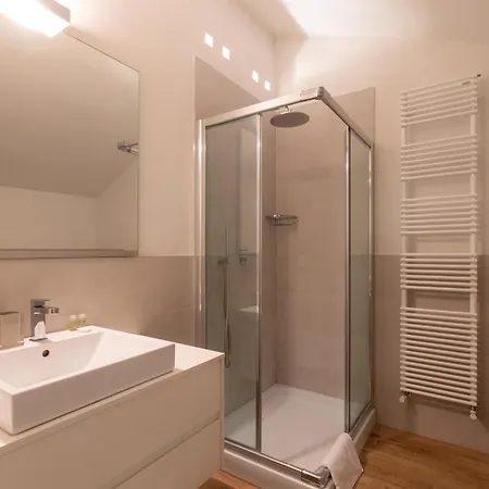 Beautiful Two Bedrooms Navigli - Mirable Pm