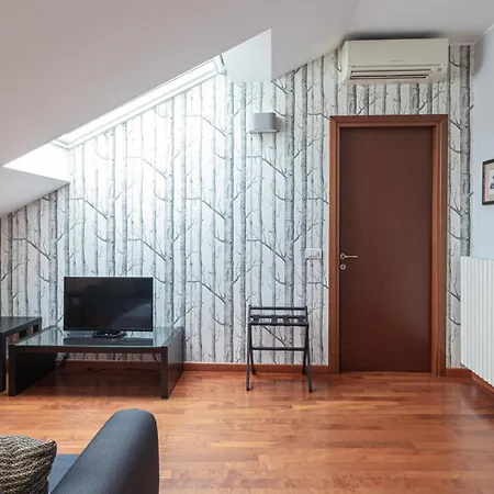 Italianway Easy - Ascanio Sforza 77 Apartment *