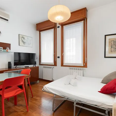 Gambara M1-hospital Pat - Cozy With Terrace Apartman Milánó