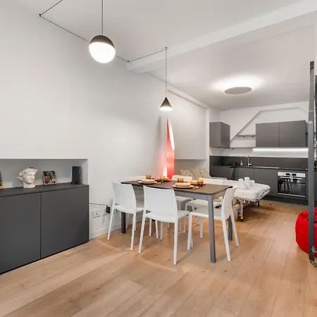 Апартаменты Washington - Metro M4 5min - Duplex With Terrace Милан