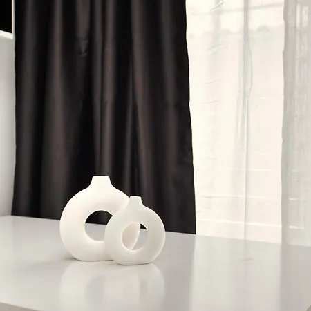 Appartement Hostmate - - Imperia's Crystal - Romolo